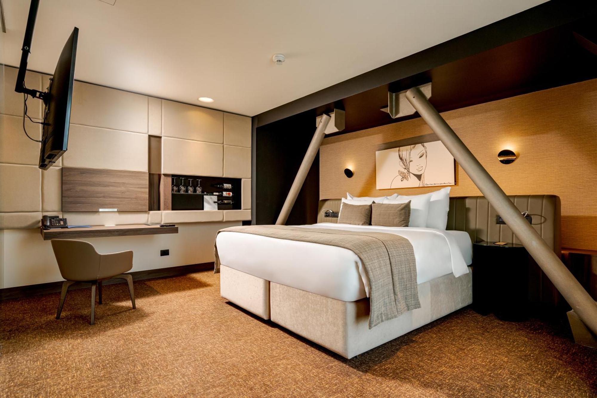 Kronwell Brasov Hotel Bilik gambar