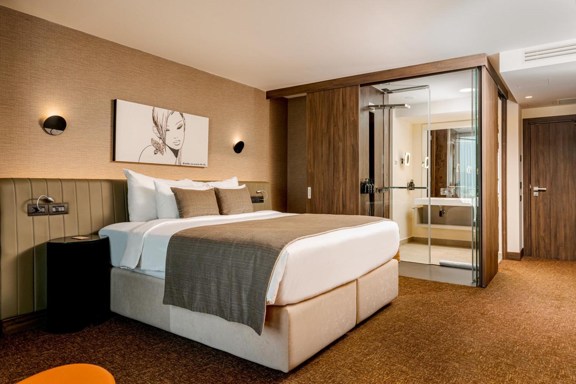 Kronwell Brasov Hotel Bilik gambar